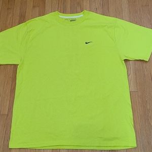 Nike Neon tshirt